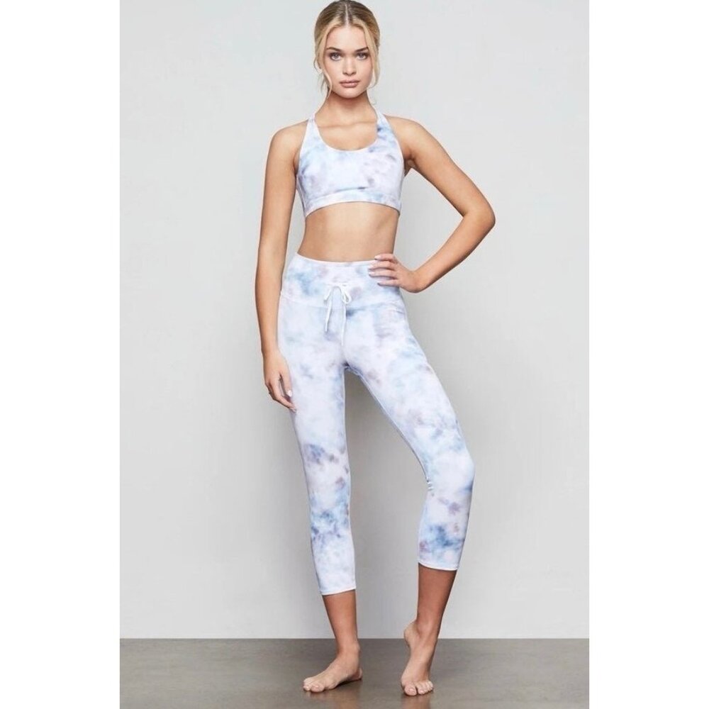 Good American $109 ‘Trippy Tie Waist Capri’